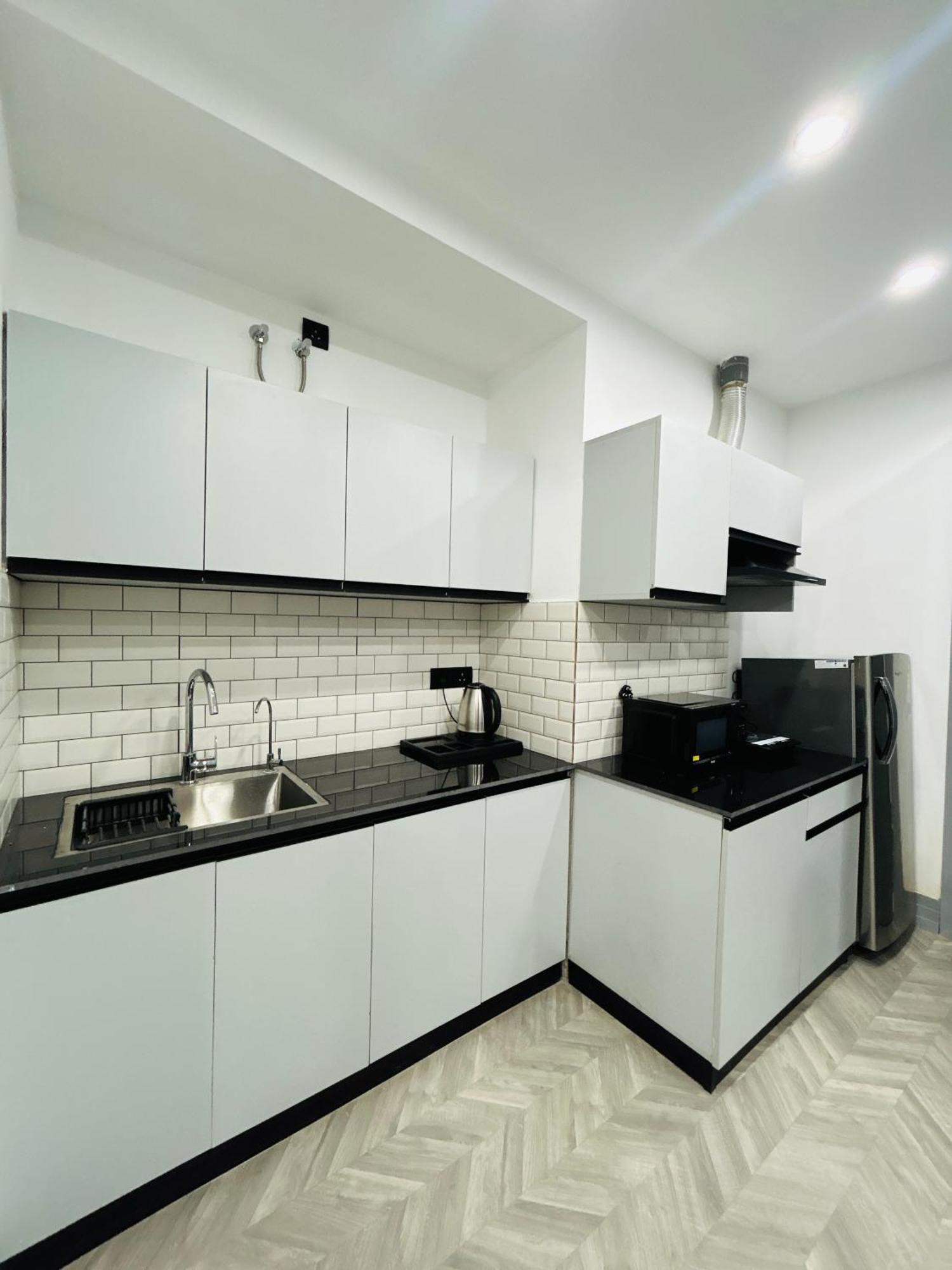 Bedchambers Serviced Apartment, Golf Course, Gurgaon Exteriör bild