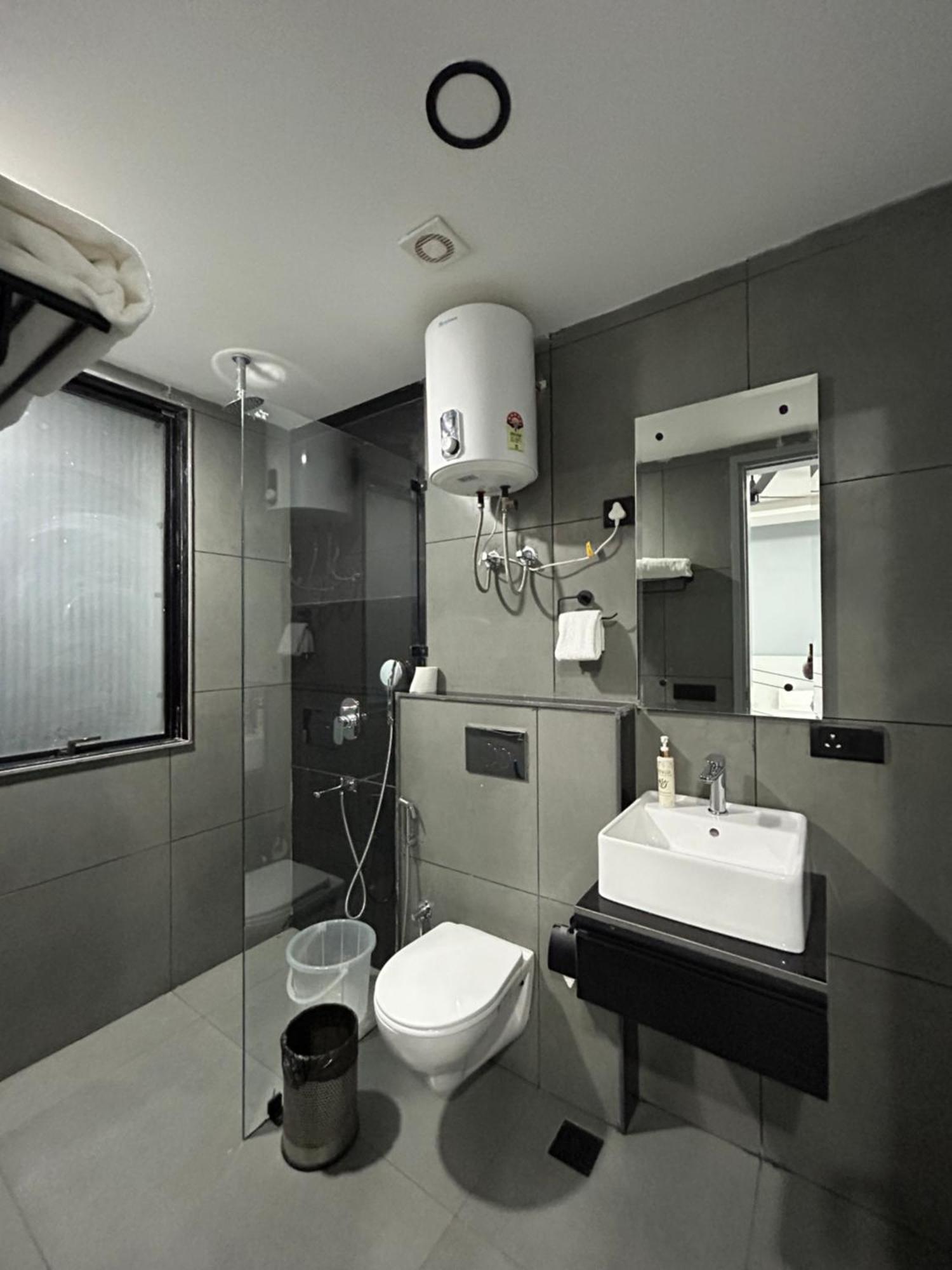 Bedchambers Serviced Apartment, Golf Course, Gurgaon Exteriör bild