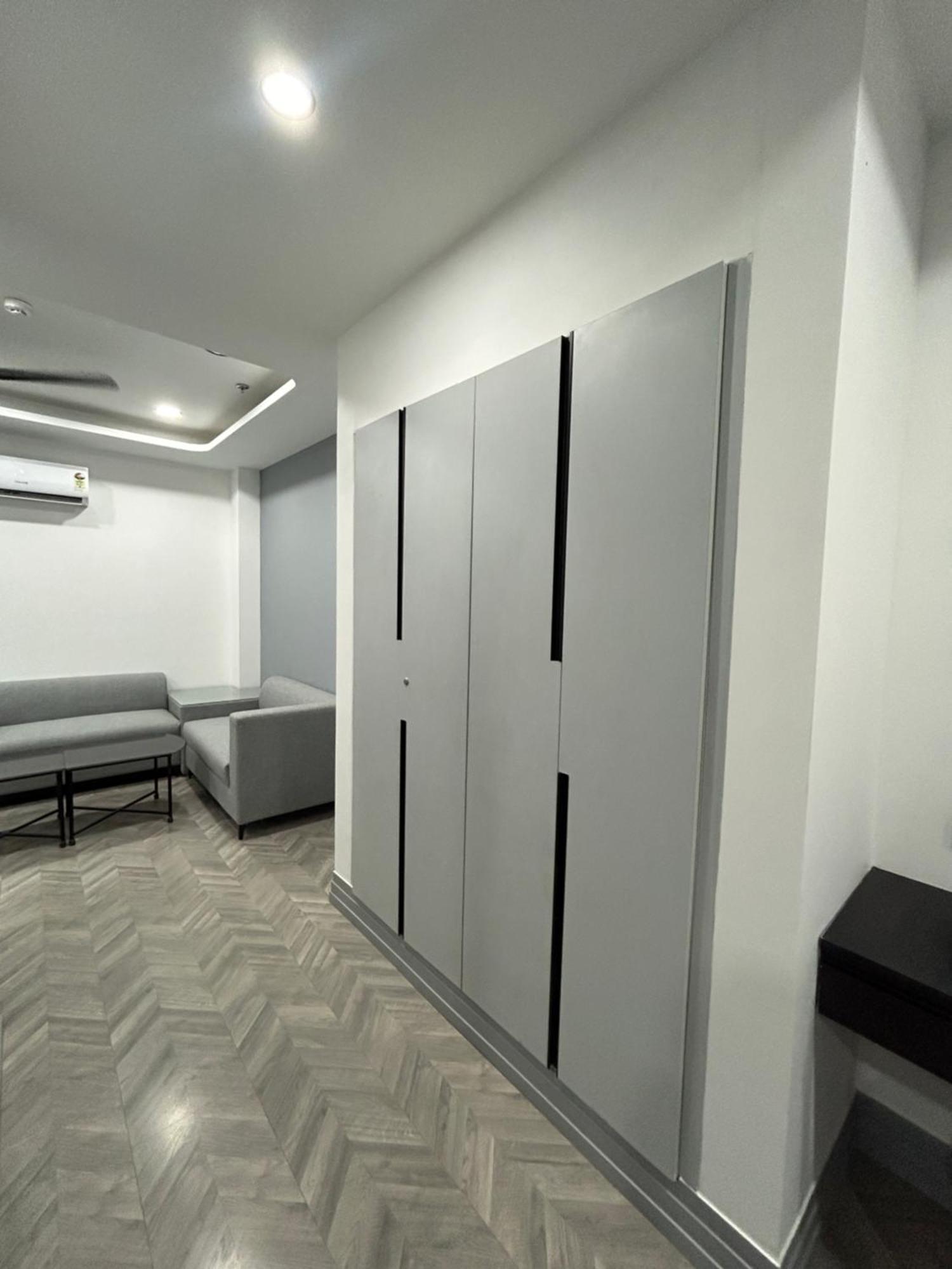 Bedchambers Serviced Apartment, Golf Course, Gurgaon Exteriör bild
