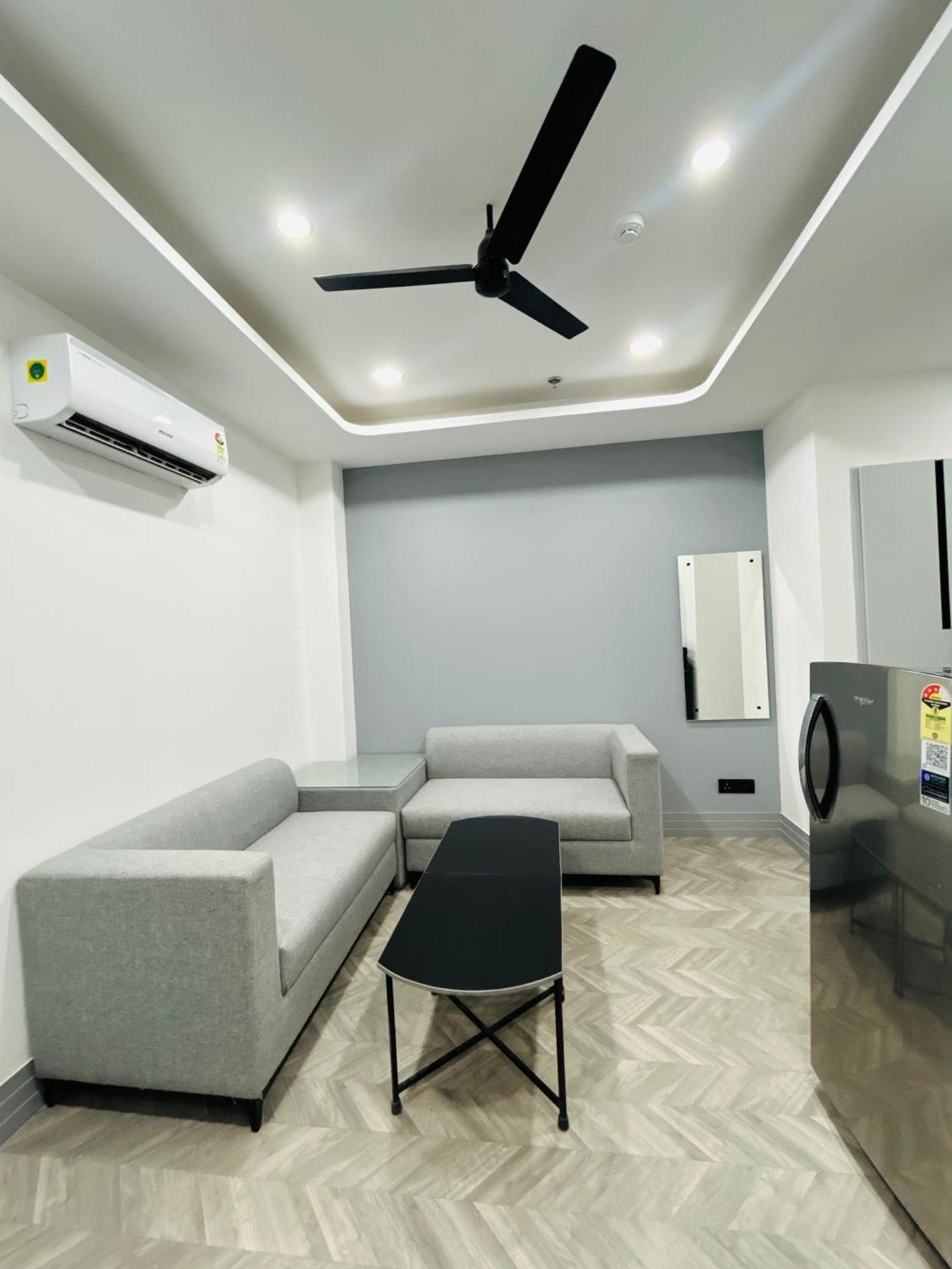 Bedchambers Serviced Apartment, Golf Course, Gurgaon Exteriör bild