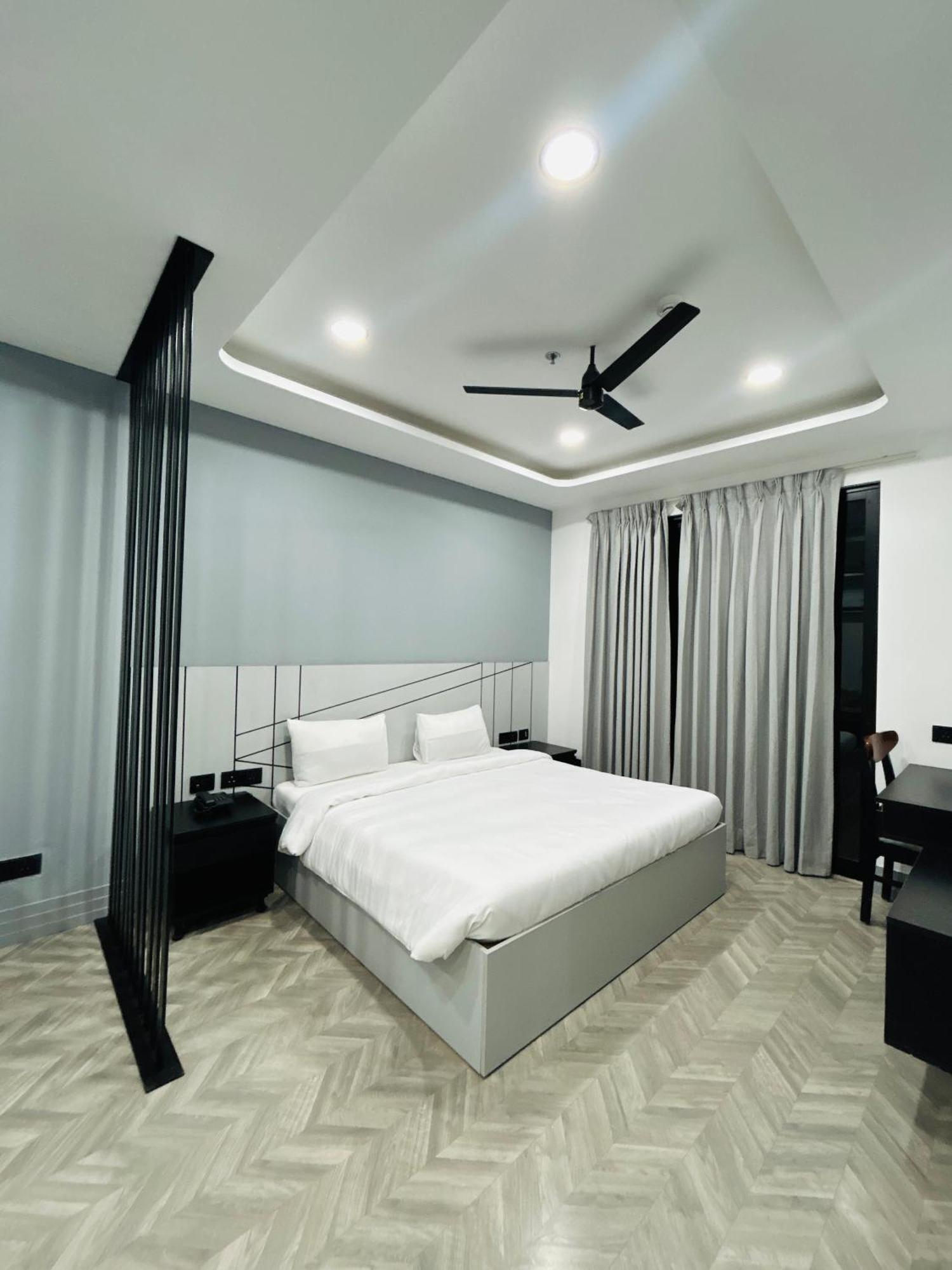 Bedchambers Serviced Apartment, Golf Course, Gurgaon Exteriör bild