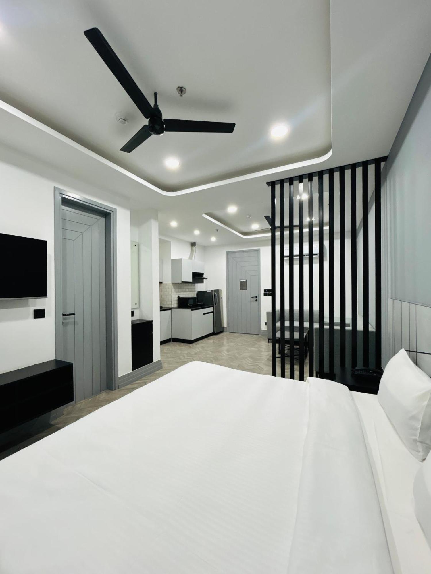 Bedchambers Serviced Apartment, Golf Course, Gurgaon Exteriör bild